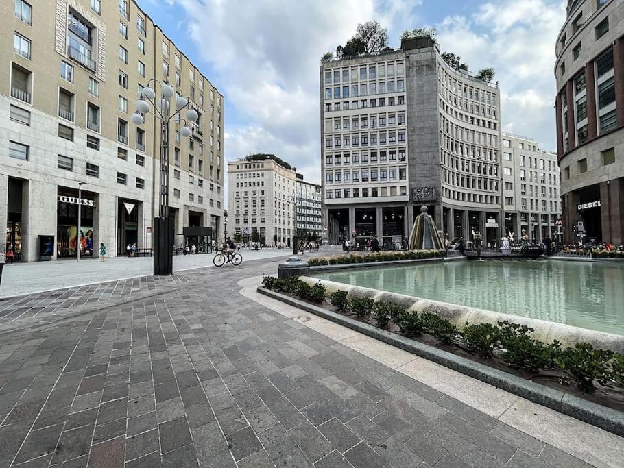 Duomo-San Babila-Tribunale Wifi-Netflix Милано Екстериор снимка
